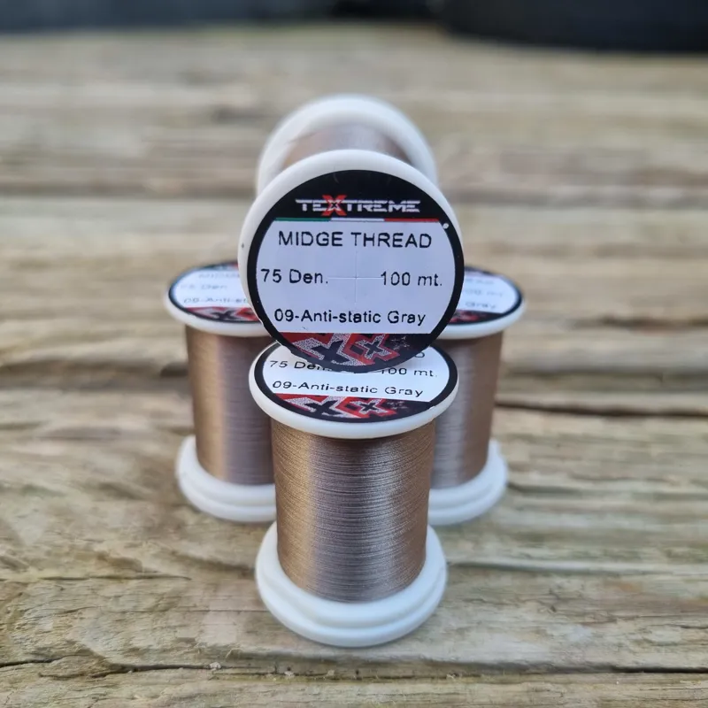 TEXTREME Midge Tying Thread 75dn in 09-Anti-Static Gray-2